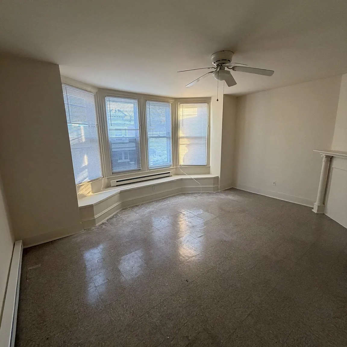 1 bed, 1.0 bath, 2690 sqft, $1,000 — Photo 2