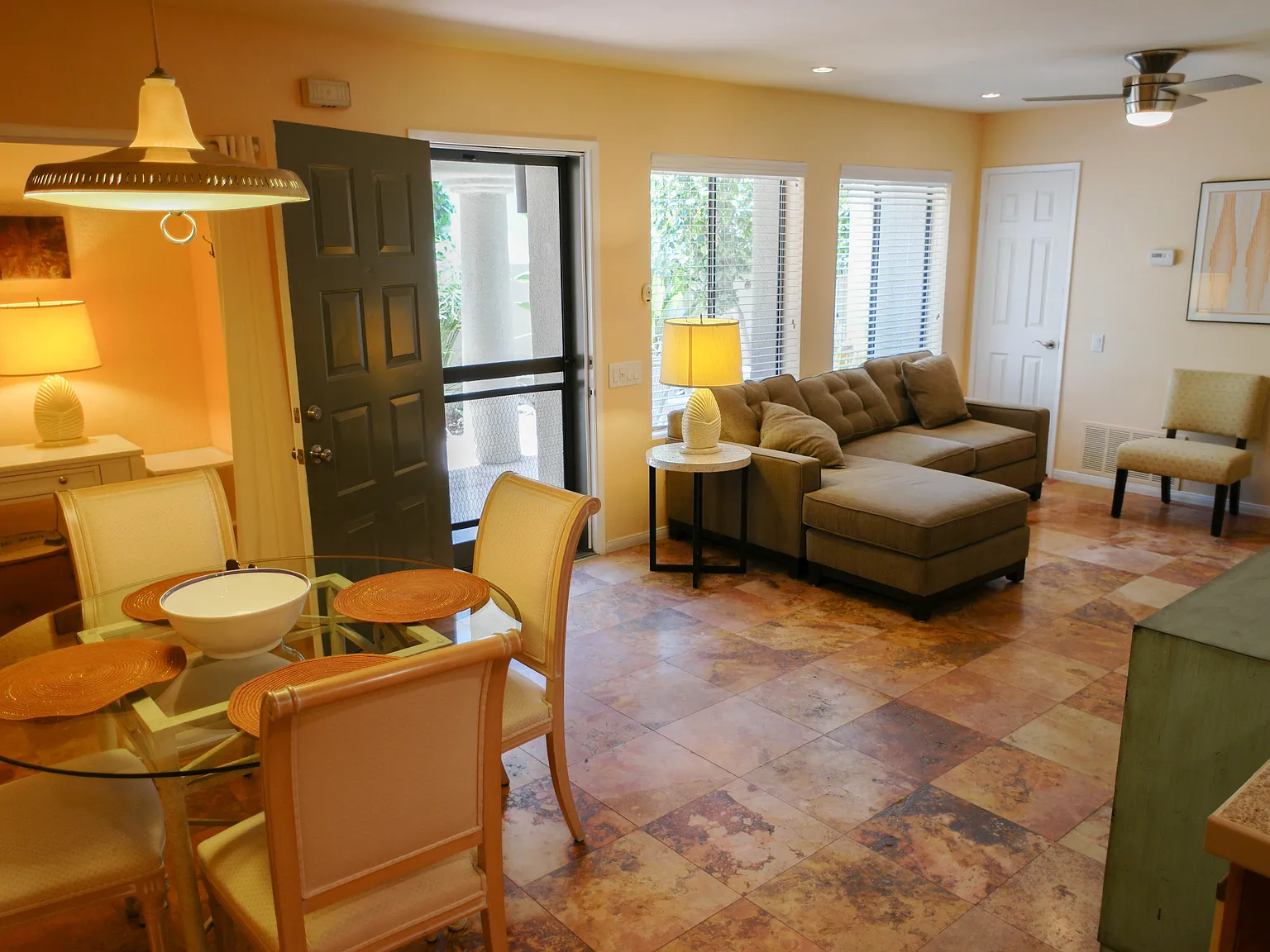 1 bed, 633 sqft, $1,750 — Photo 1