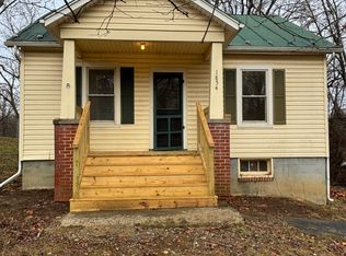 1854 Spring Hill Rd, Staunton, VA 24401