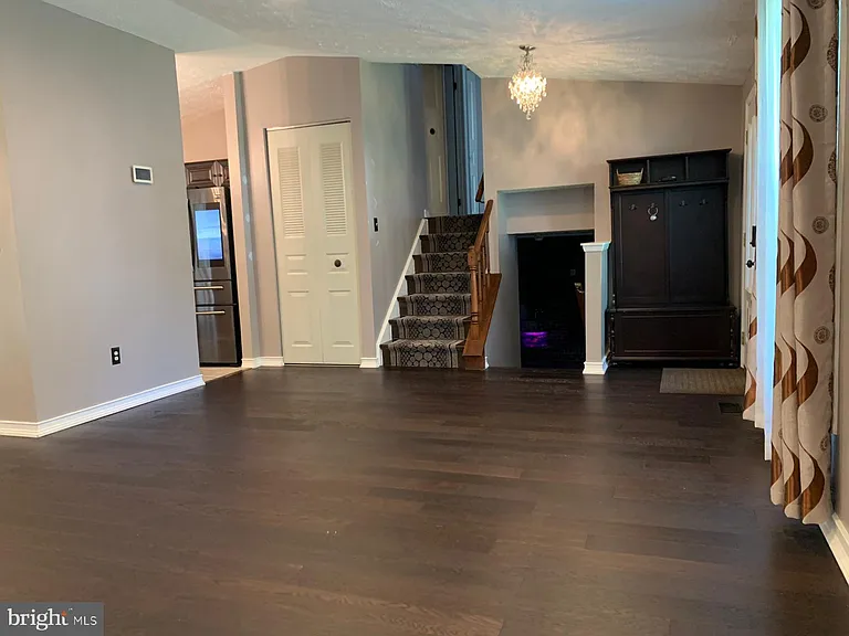 20328 Watkins Meadow Dr — Photo 9