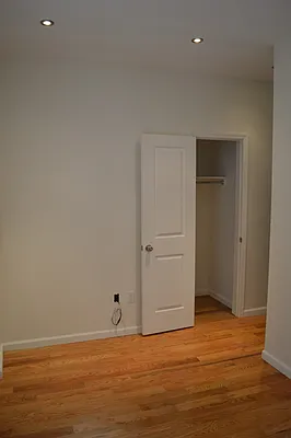 Rented by CoSo Apartments | media 9