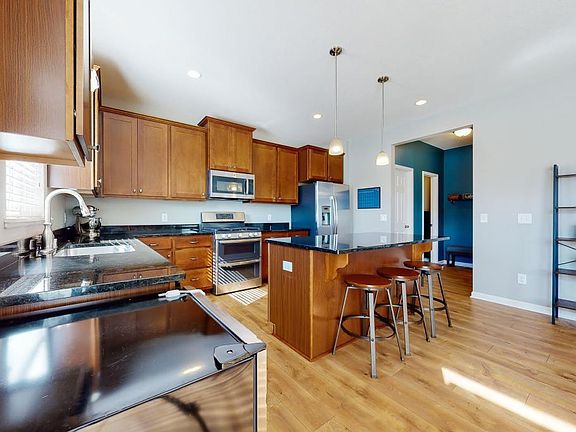 3rd image of 15420 Eagle Creek Way