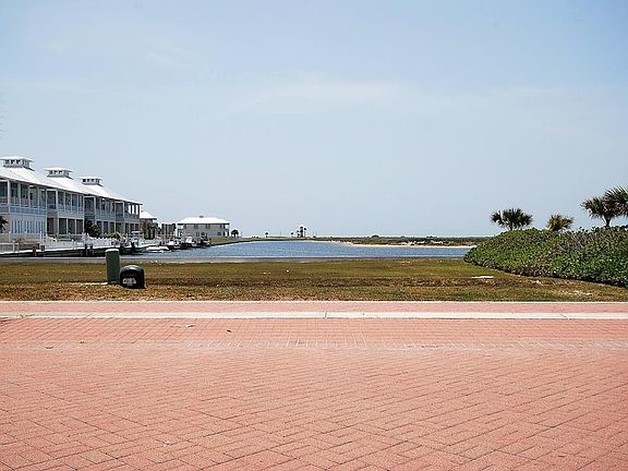 3rd image of 8307 Marina Dr