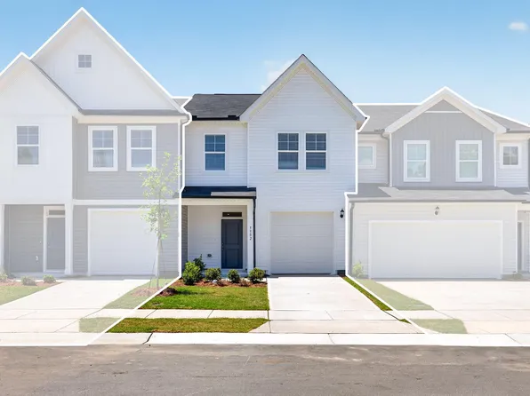 3316 Bailey Lake Dr, Fuquay Varina, NC 27526