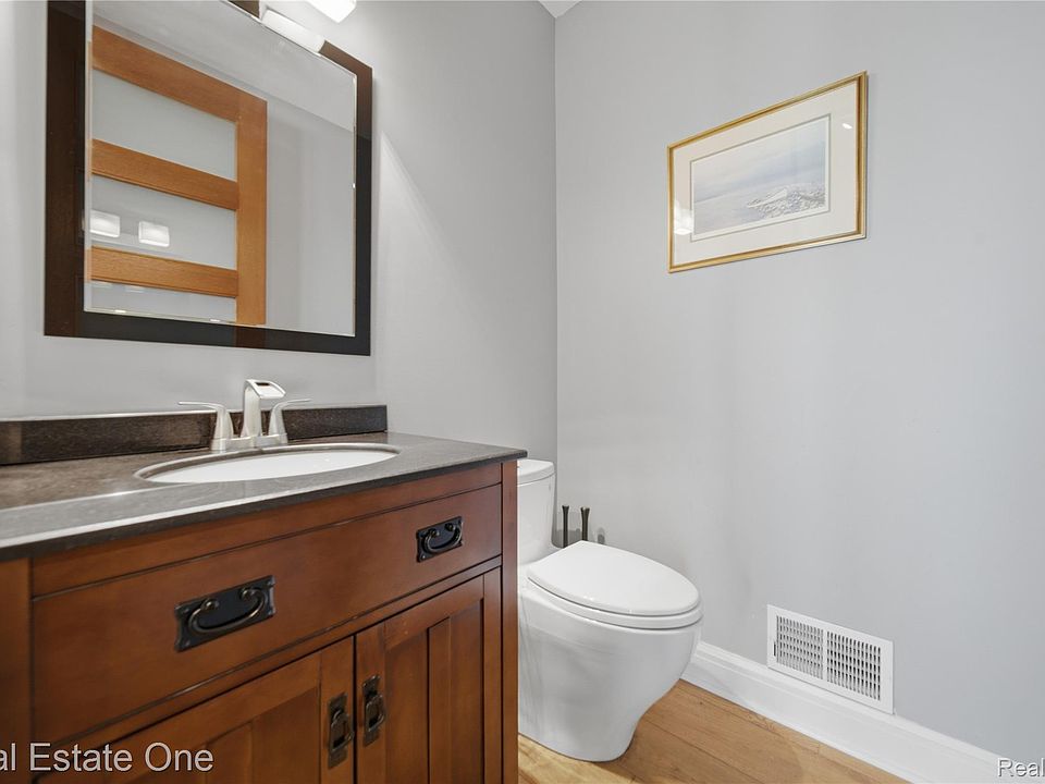 9276 Silverside Dr, photo 24