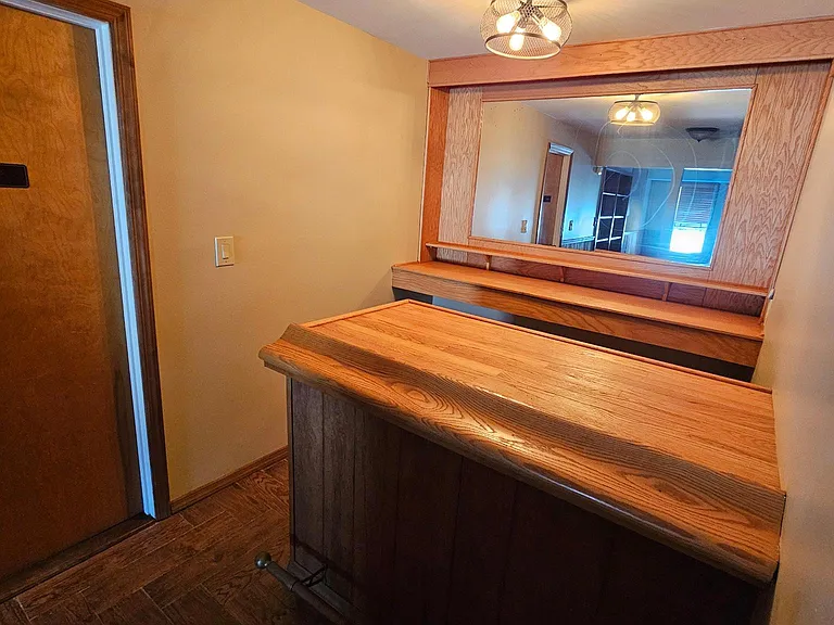 75 Horton Rd — Photo 28