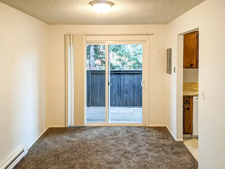 3743 Liberty Rd S — Photo 5