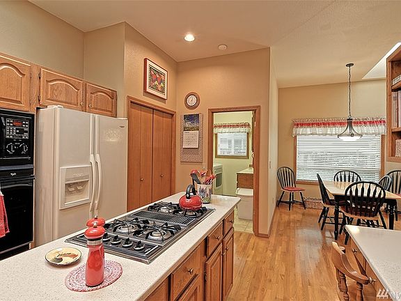 5th image of 2716 161st Pl SE