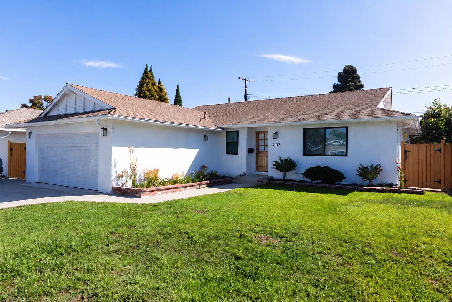 Warren Ln, Costa Mesa — Photo 1