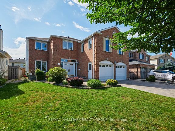 2nd image of 1687 Orford Cres