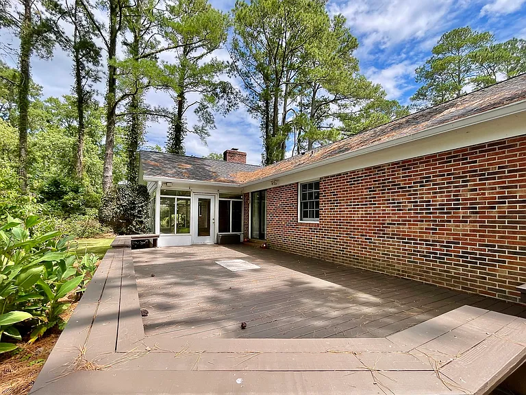 219 Green Lake Dr — Photo 41