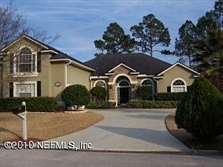 5th image of 104 Elmwood Dr
