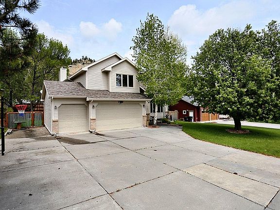2nd image of 4049 Audubon Way