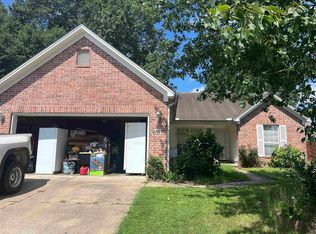 3119 Leanna Ln, Benton, AR 72015