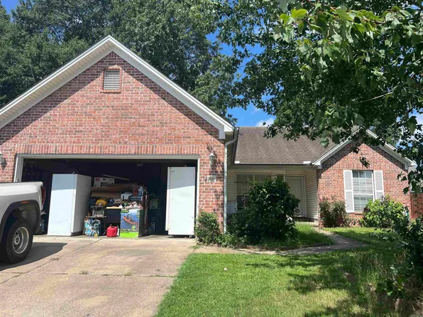 3119 Leanna Ln, Benton, AR 72015