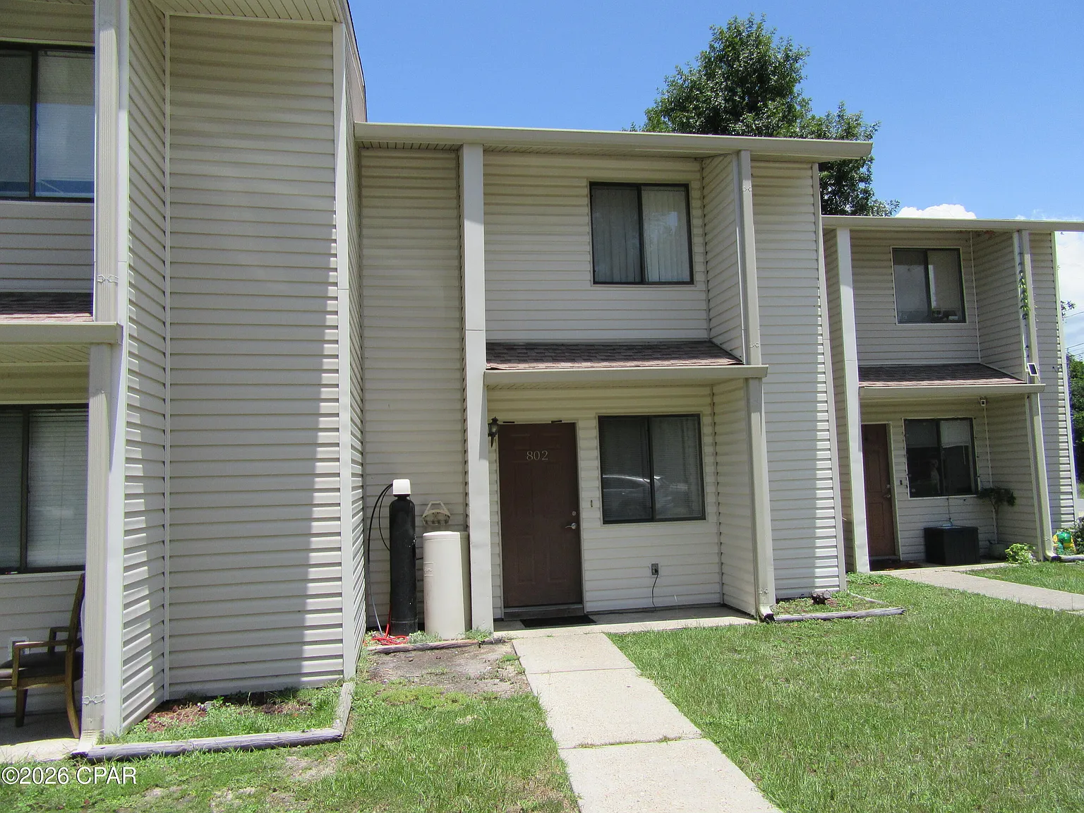 2 bed, 1.5 bath, 1000 sqft, $1,125 — Photo 2