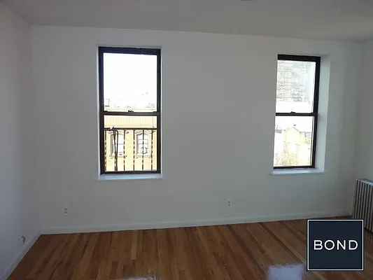 Rented by Bond New York | media 22