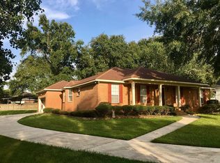 3011 Azalea Trace Dr N, Mobile, AL 36695