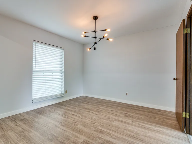 4931 S Colony Blvd — Photo 14