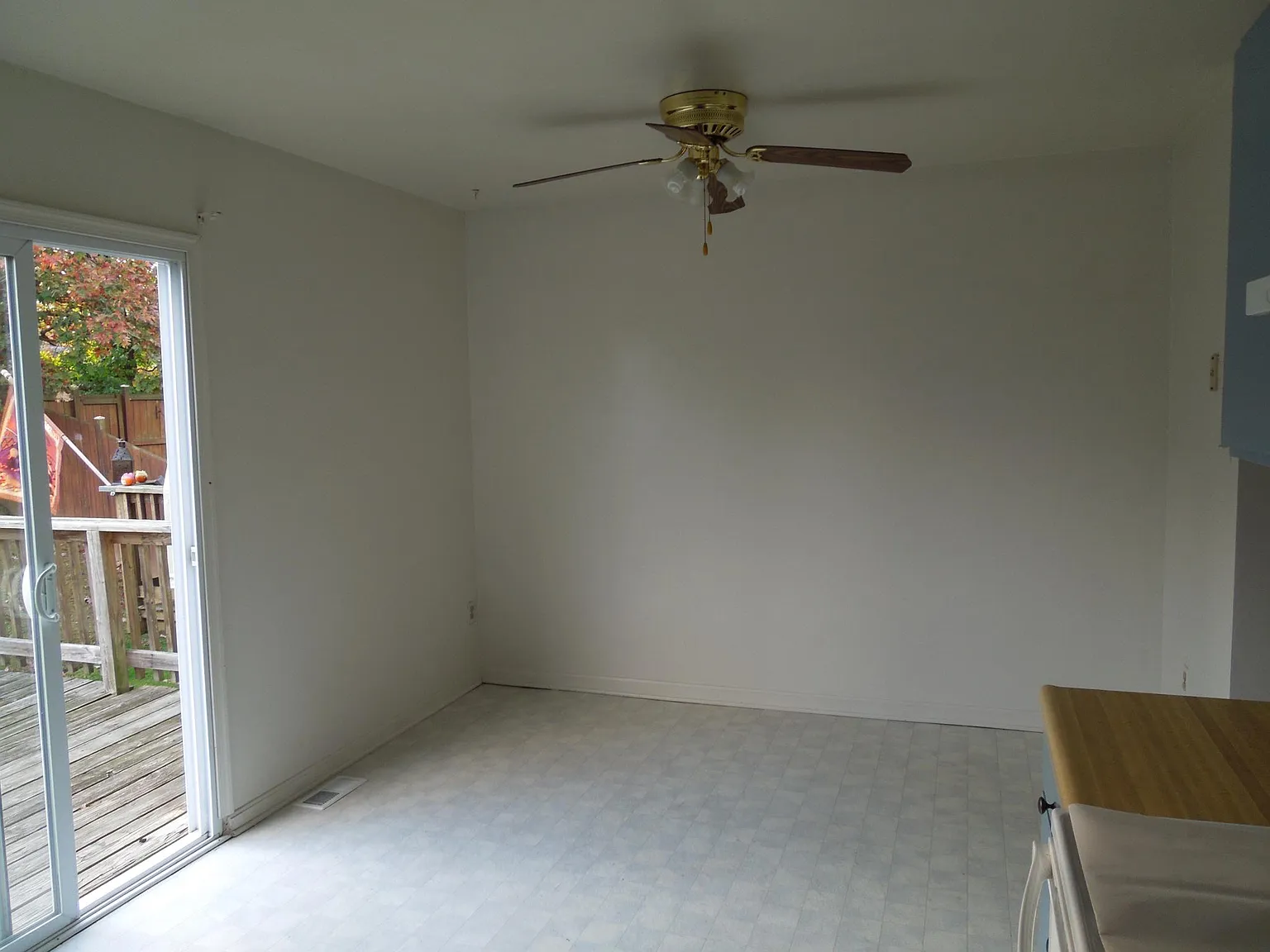4 bed, 1.5 bath, 1700 sqft, $2,800 — Photo 4