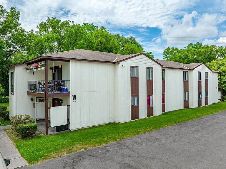 Hartford Mills Apartments — Photo 9