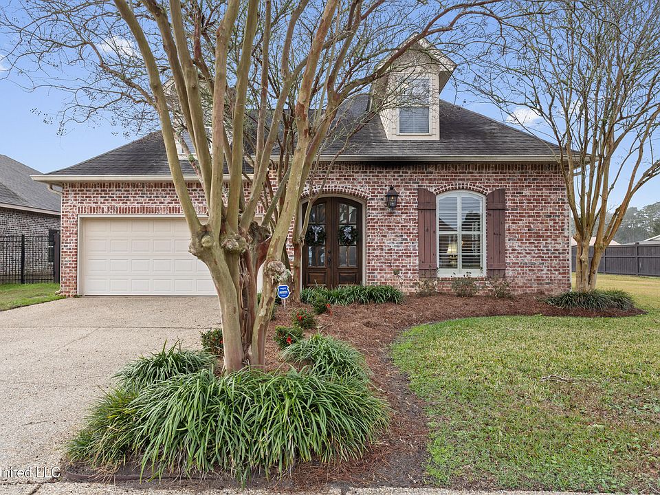 1st image of 3939 Acadian Village Dr