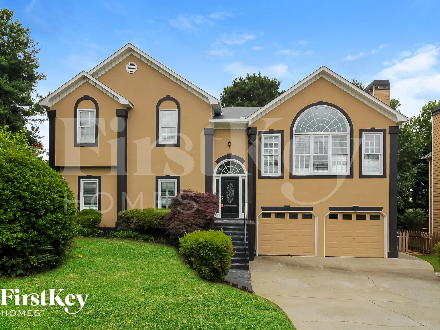 5 bed, 3.0 bath, 1854 sqft, $2,220 — Photo 1