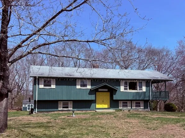 16 Julian Drive, Preston, CT 06365