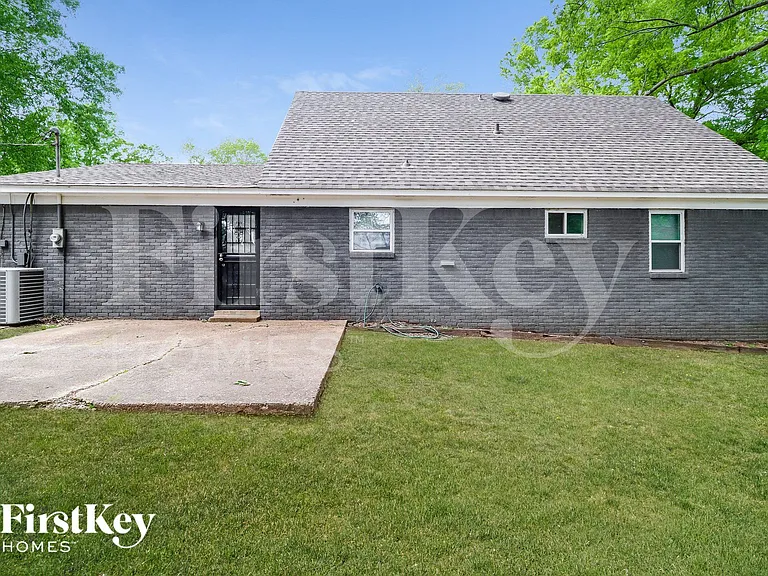 3500 Marietta Blvd — Photo 14