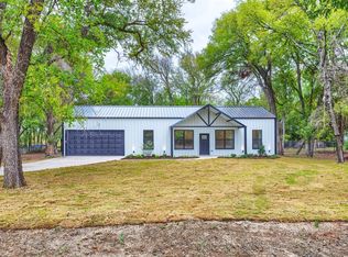63 McFarlin Rd, Collinsville, TX 76233