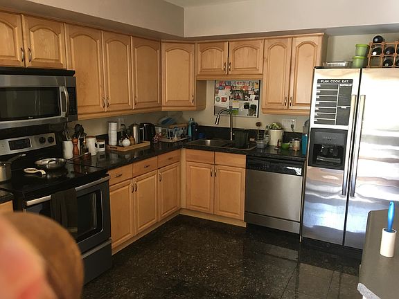 2nd image of 1787 Deer Creek Ct