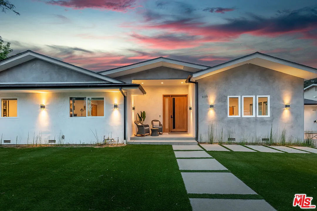 6 bed, 4.5 bath, 3450 sqft, $11,500 — Photo 3