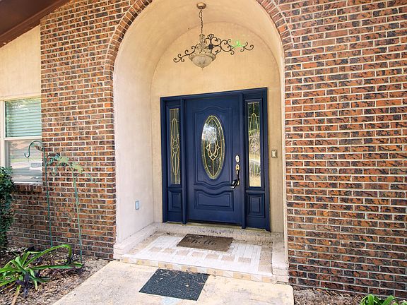 5th image of 2021 Bayshore Dr