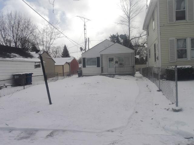1st image of 2546 110th St