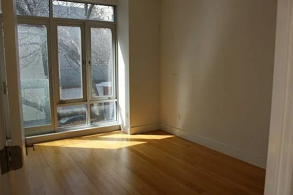 Rented by Real True Group | media 35