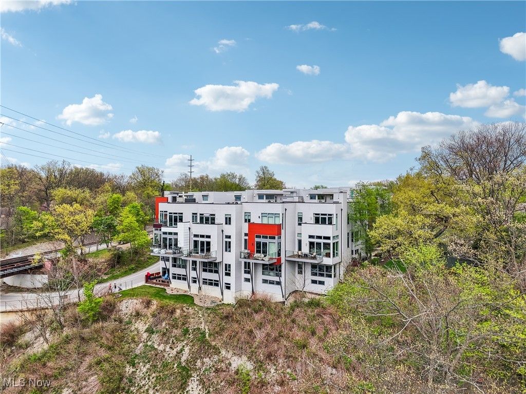 Real estate listing image