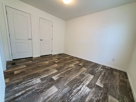 5th image of 2038 Palm St #83