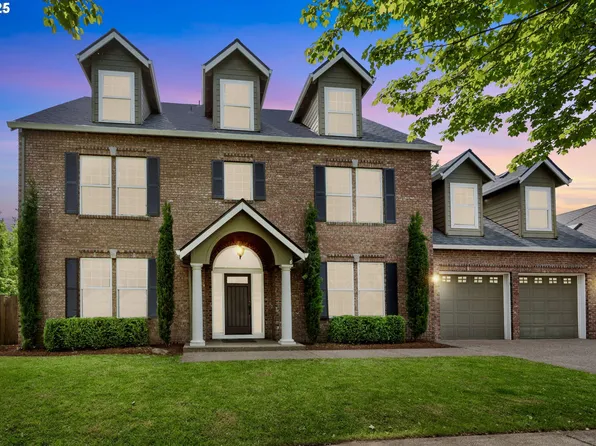 2012 Fields Dr, West Linn, OR 97068