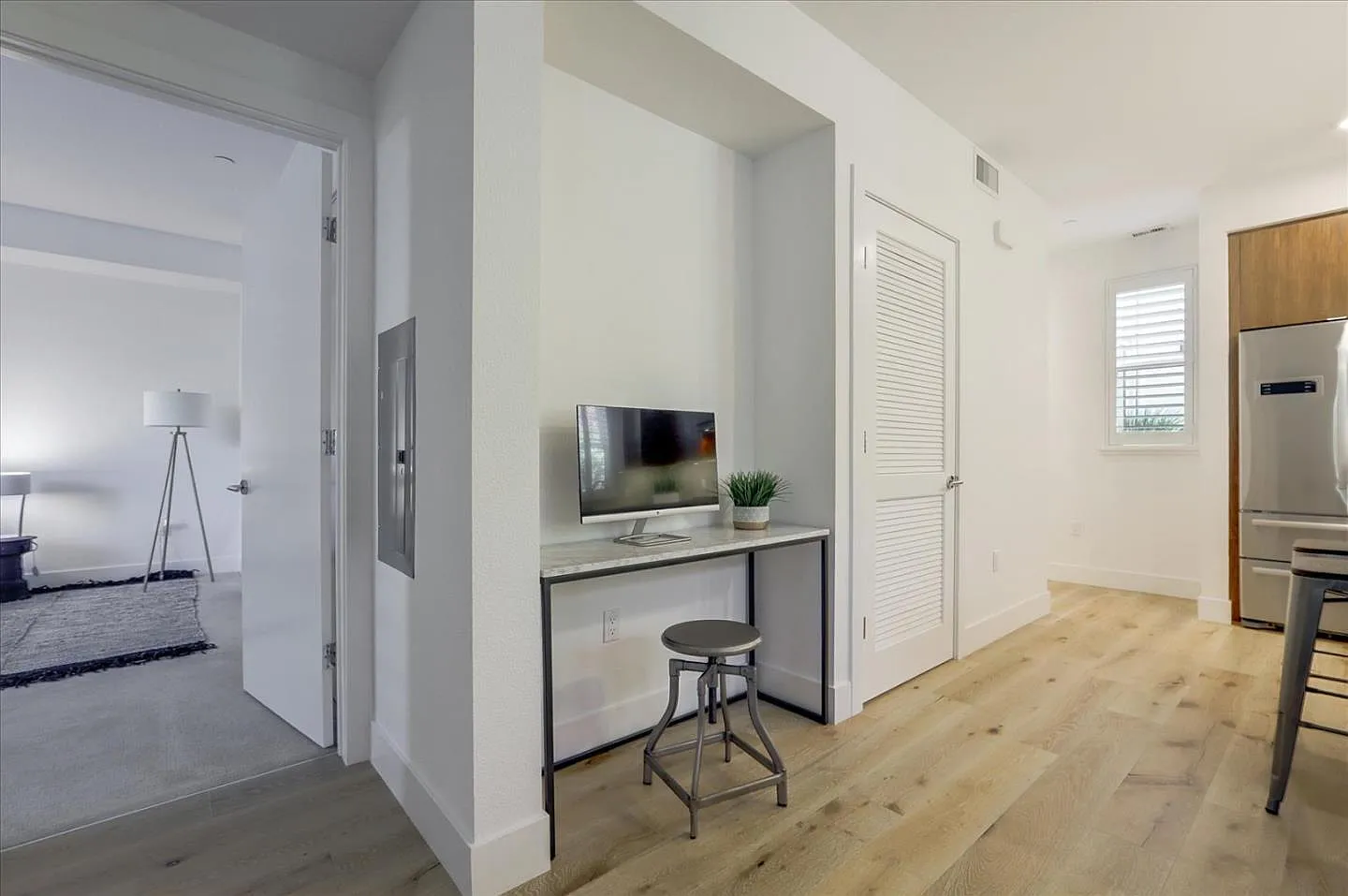 1101 W El Camino Real — Photo 4
