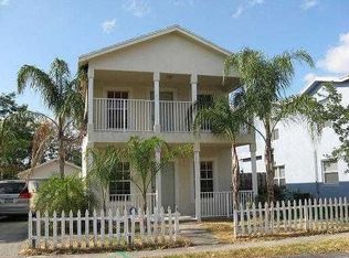 5635 SW 43rd St, Davie, FL 33314