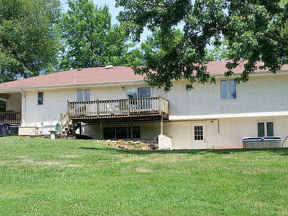 3rd image of 6703 N Shadywood Dr