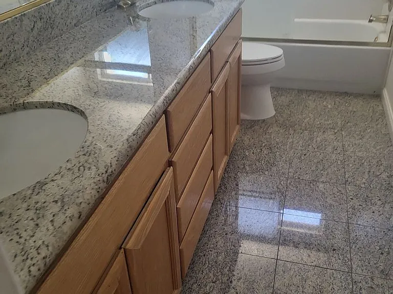 5049 Pine Lake Ct — Photo 36
