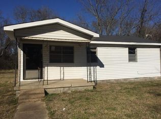 76 W Morrow St, West Point, MS 39773
