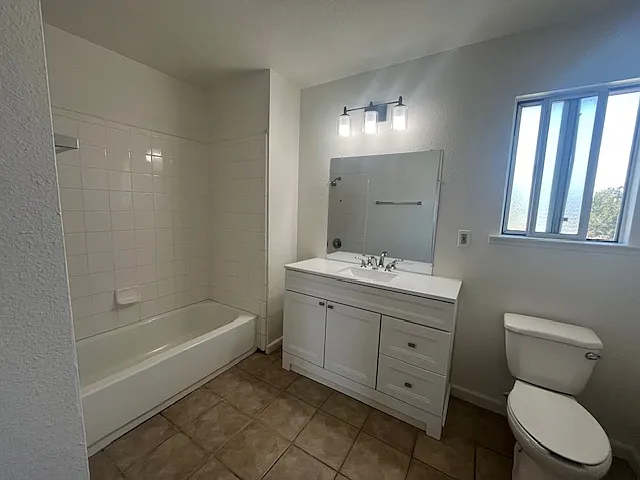1702 W Grantline Rd #5 — Photo 6