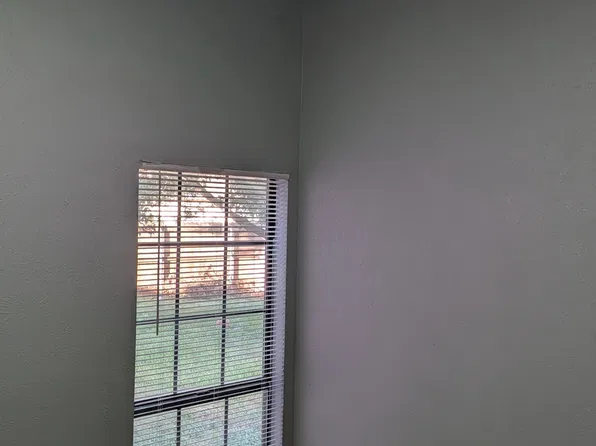450 E Belt Line Rd, Cedar Hill, TX 75104