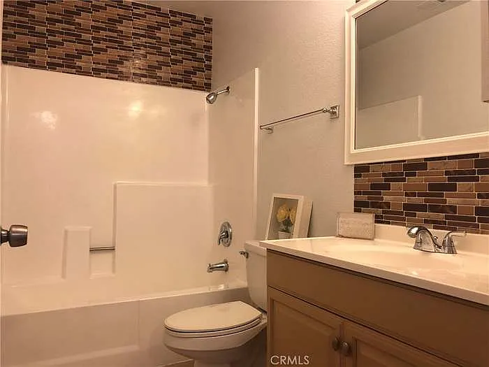 4195 Kingsley St #36 — Photo 17