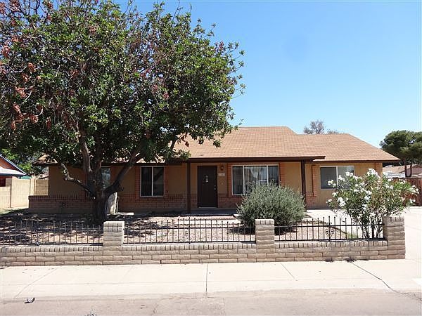 1st image of 11603 N 64th Dr