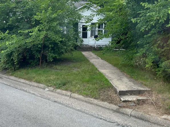 20 Court Sq, Pocahontas, IA 50574