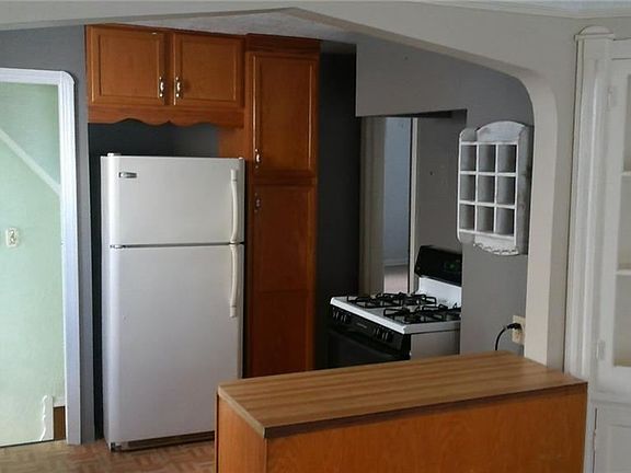 3rd image of 4301 Oak Park Ave