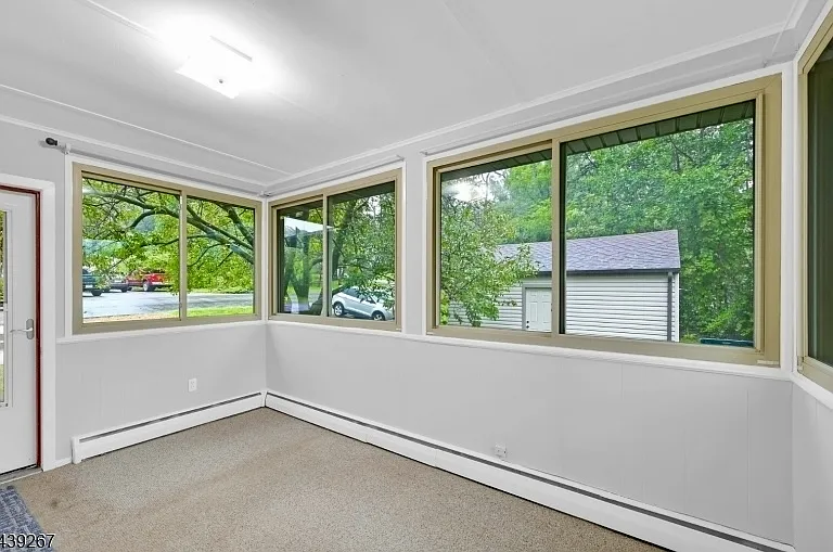 14 Sharon Ct — Photo 10